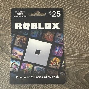 Roblox $25 Gift Card - Black and White
